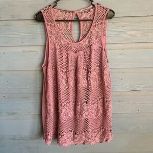 Pink Sleeveless Scoop Neck Lace Tank Top